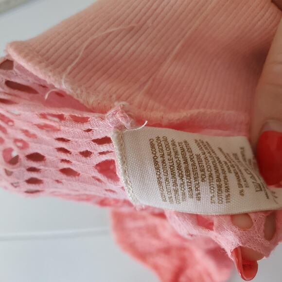 We The Free Sweater Womens Small Pink Lace Eyelet Pullover Y2K Fairy Grunge Punk - Picture 8 of 9